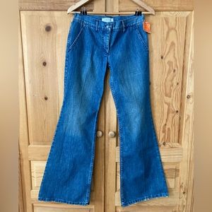 New! Habitual flare-leg jeans, US size 4 Small (size 27) blue denim